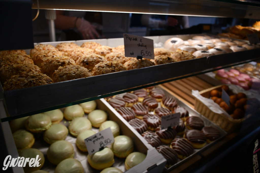 Pączki w Tarnowskich Górach. Z lukrem i bez cukru