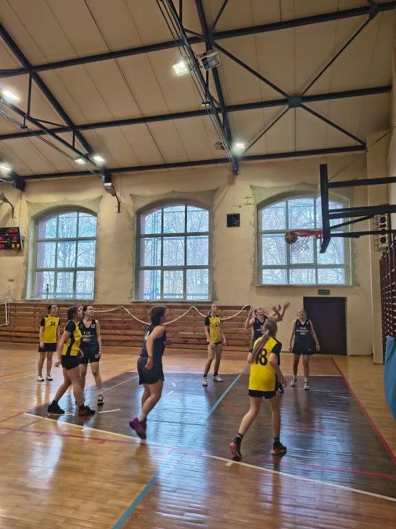 Tarnowskie Góry. Staszic w finale pokonał Chemika