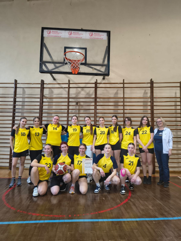 Tarnowskie Góry. Staszic w finale pokonał Chemika