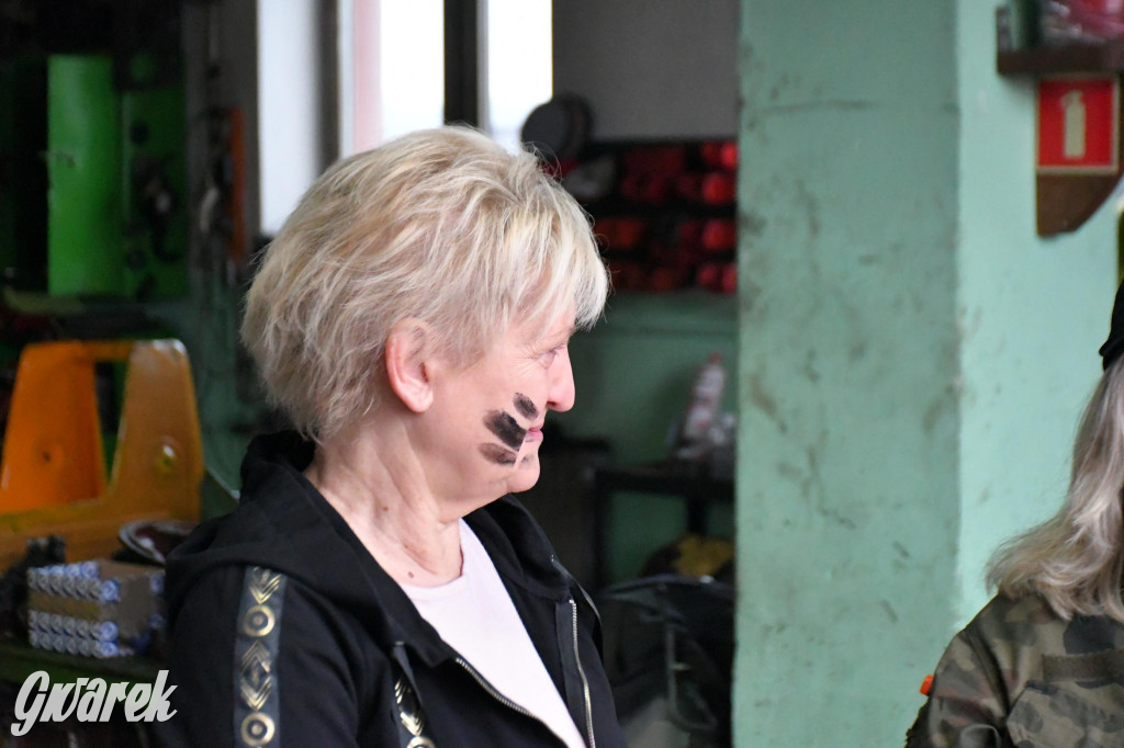 Z berem przez Miedary. Wodzenie niedźwiedzia 2026