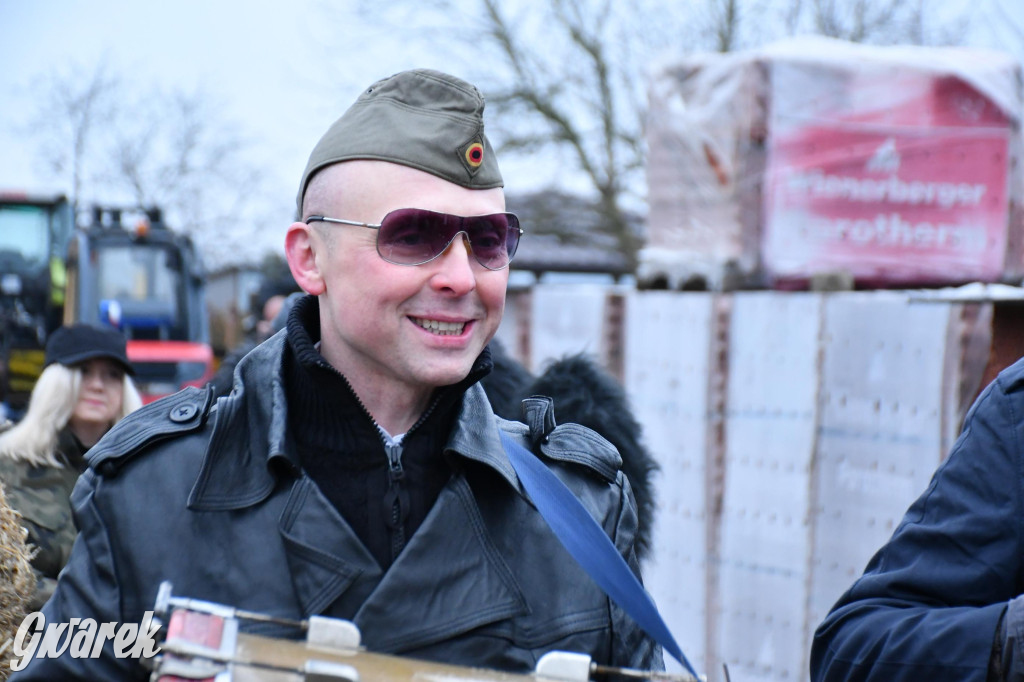 Z berem przez Miedary. Wodzenie niedźwiedzia 2026