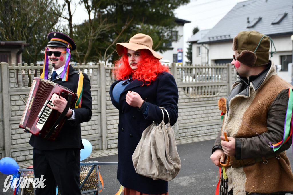 Wojska: Niedźwiedź, korowód i koniec karnawału