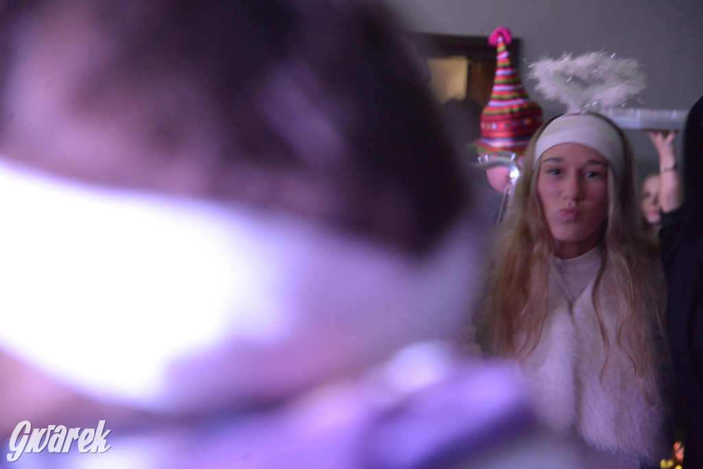 Wodzenie niedźwiedzia w Łubiu i Kopienicy