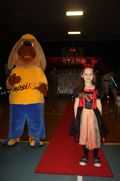 Kosmiczny Bal Przebierańców