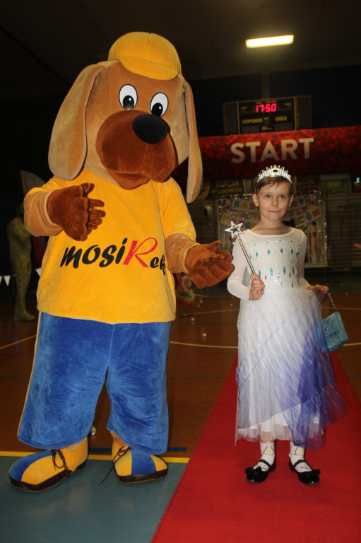 Kosmiczny Bal Przebierańców