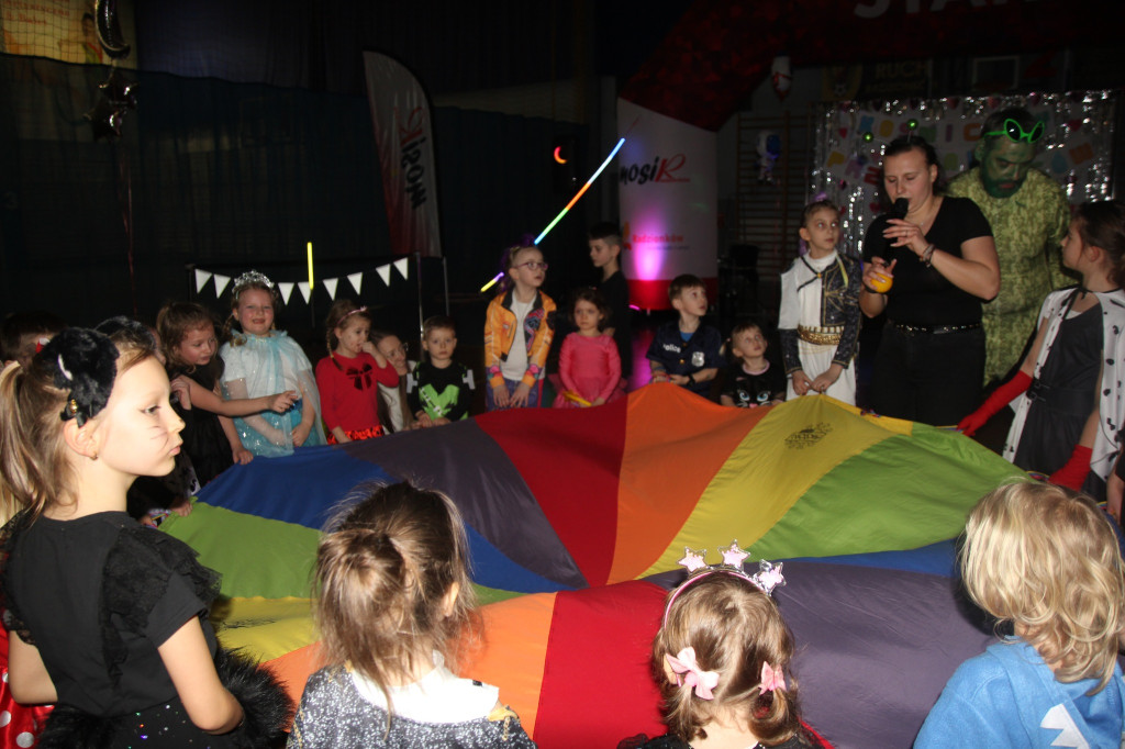 Kosmiczny Bal Przebierańców