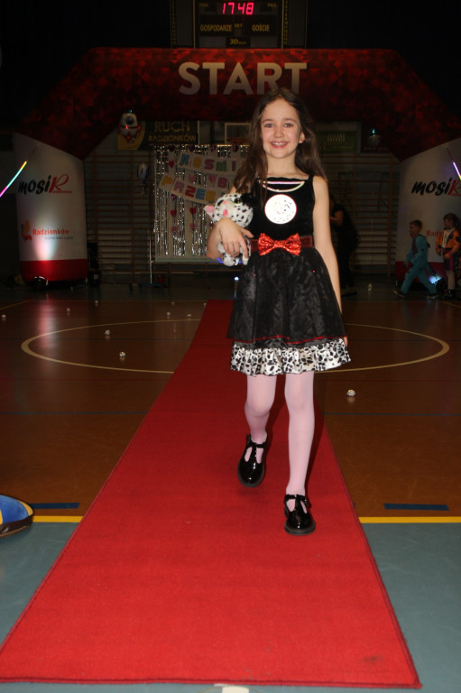 Kosmiczny Bal Przebierańców