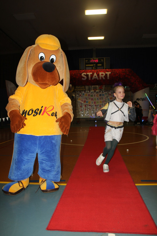 Kosmiczny Bal Przebierańców