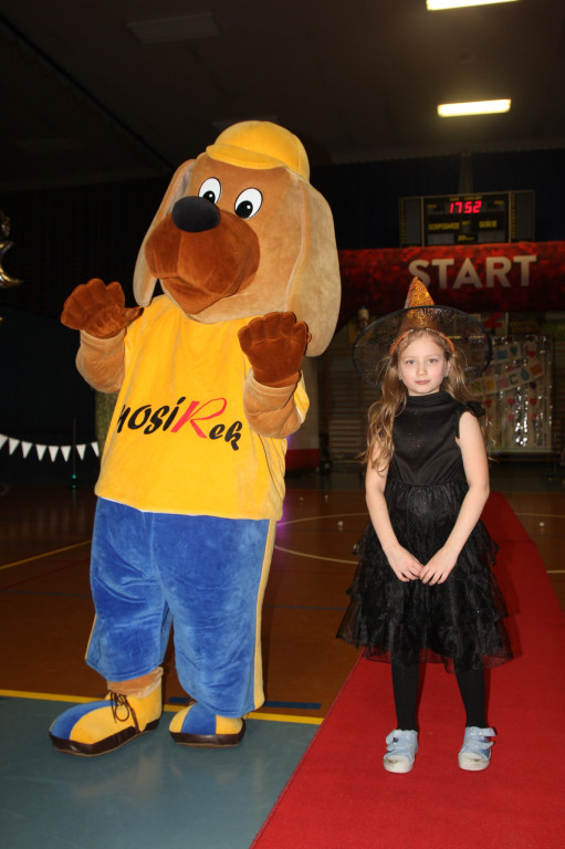 Kosmiczny Bal Przebierańców