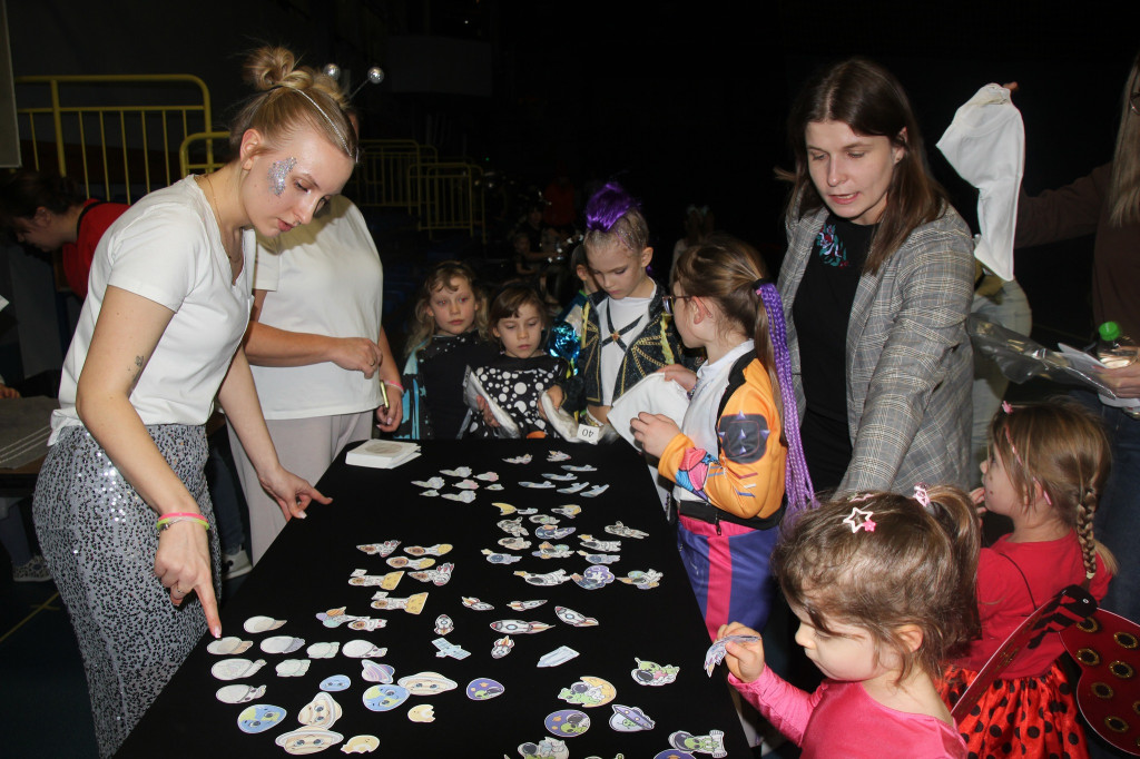 Kosmiczny Bal Przebierańców