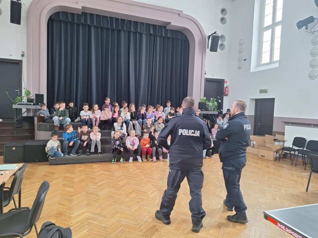 Ferie na półmetku. Zobaczcie zdjęcia z różnych zajęć