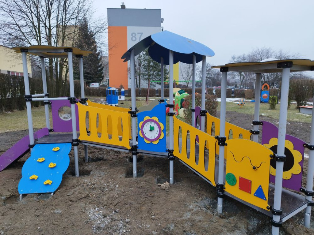 Nowoczesne place zabaw za kilkaset tysięcy złotych