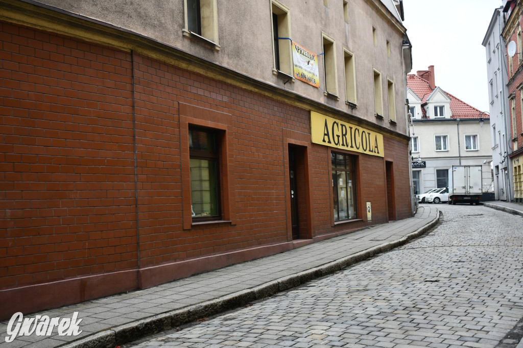 Nie ma kina, zamknięta Argicola. Puste lokale w centrum