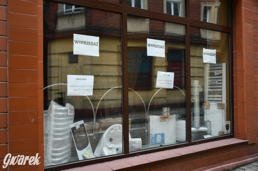 Nie ma kina, zamknięta Argicola. Puste lokale w centrum