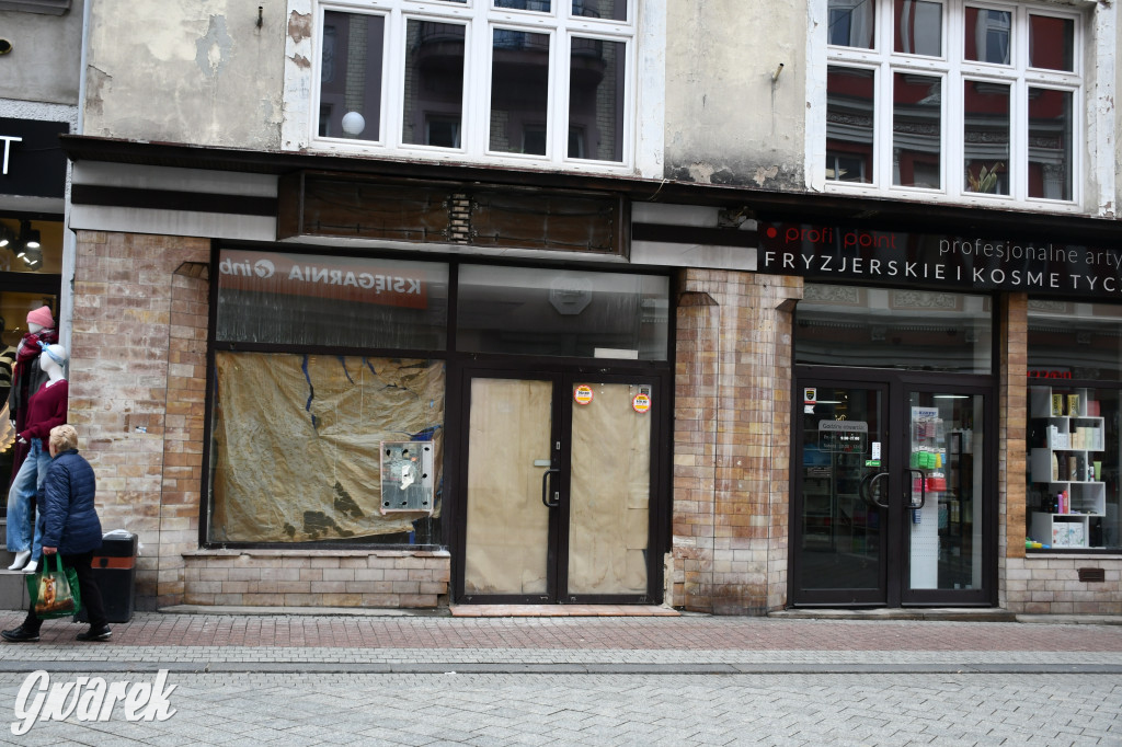 Nie ma kina, zamknięta Argicola. Puste lokale w centrum