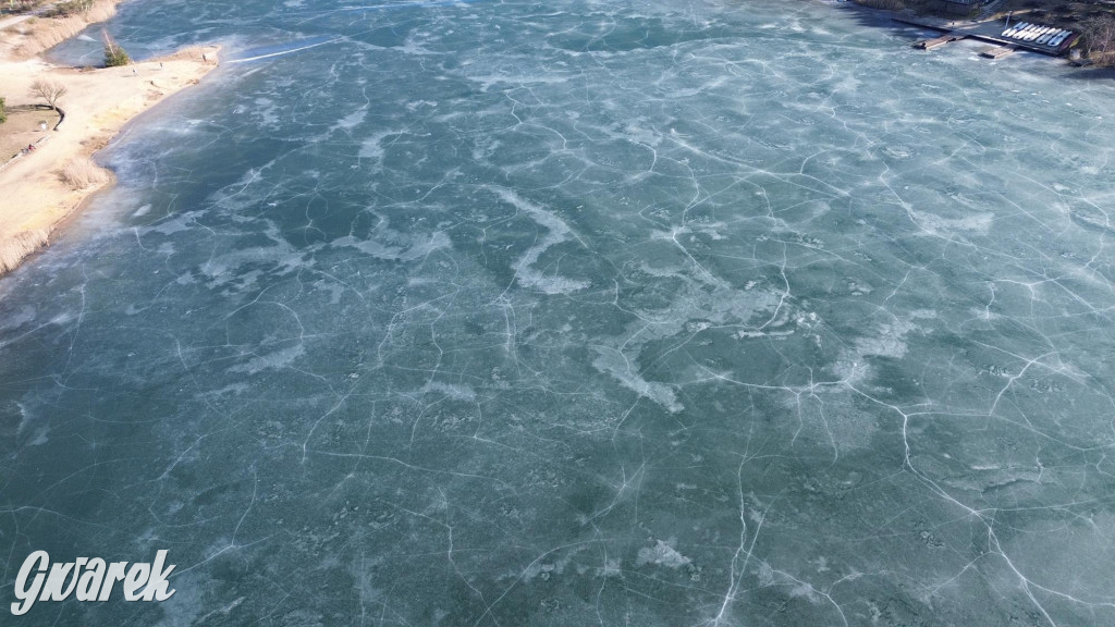 Dronem nad zalewem Nakło Chechło