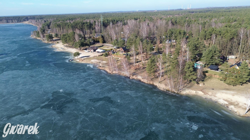Dronem nad zalewem Nakło Chechło
