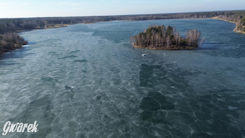 Dronem nad zalewem Nakło Chechło