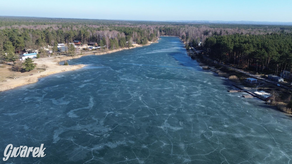 Dronem nad zalewem Nakło Chechło