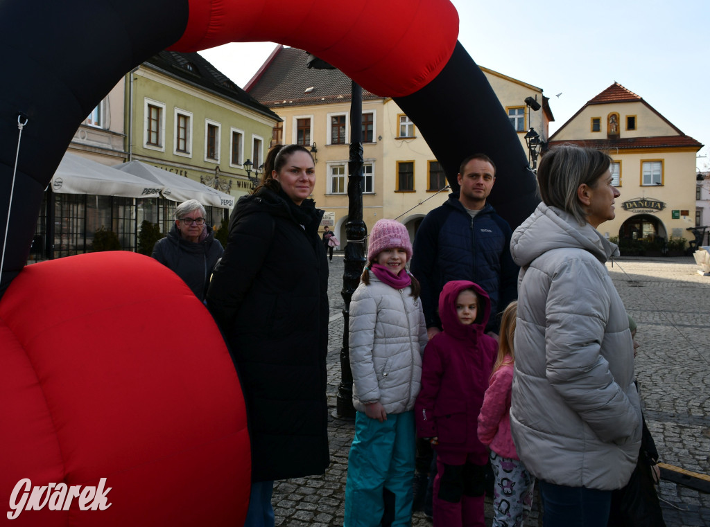 Tarnowskie Góry. Czekolada za uśmiech i zimowe sporty