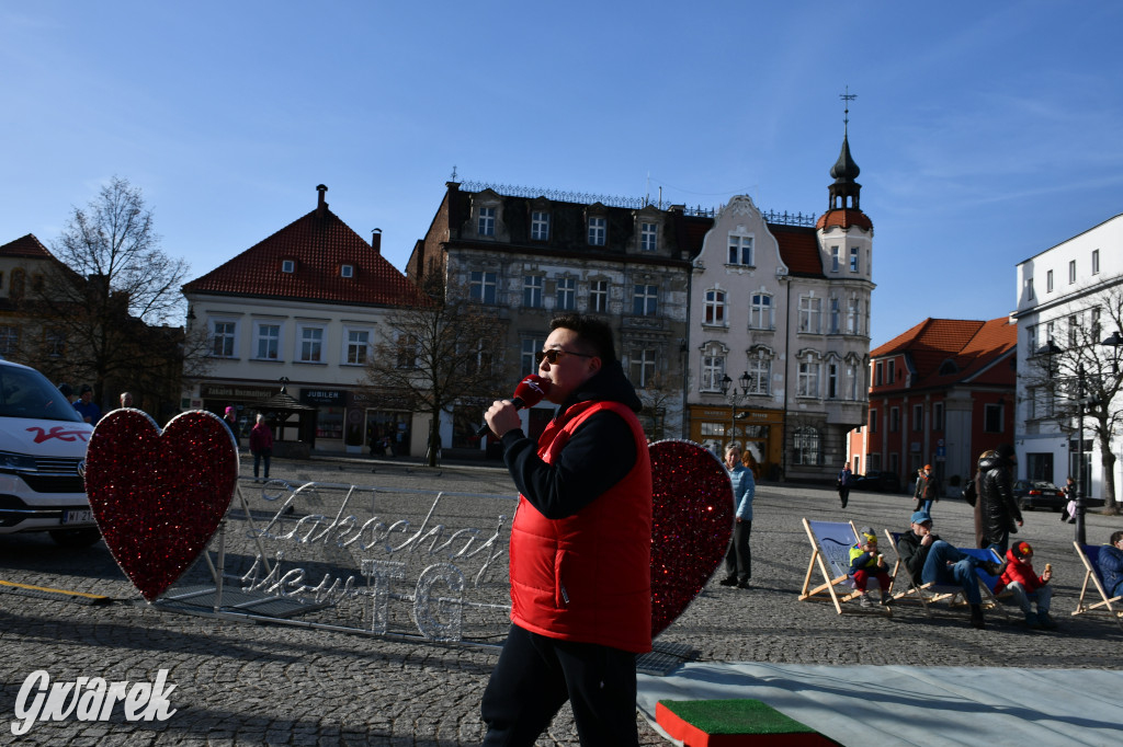 Tarnowskie Góry. Czekolada za uśmiech i zimowe sporty