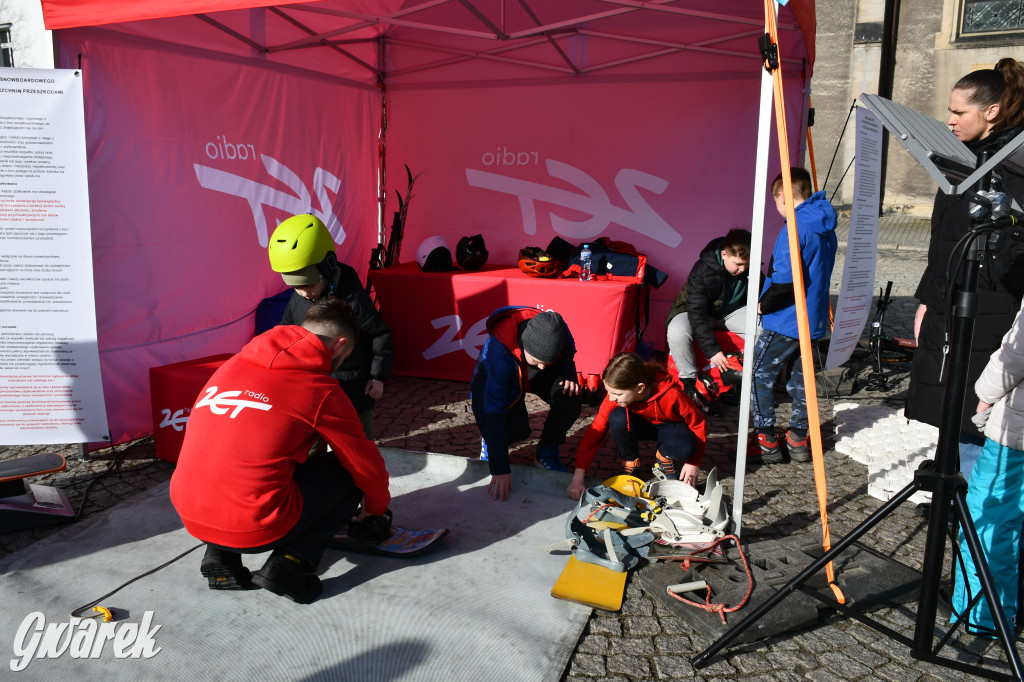 Tarnowskie Góry. Czekolada za uśmiech i zimowe sporty