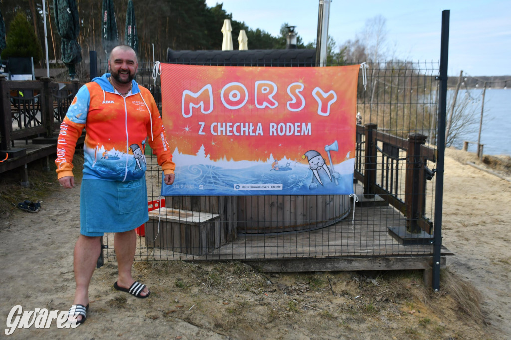 Marcowe morsowanie nad Chechłem