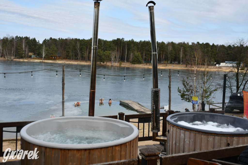 Marcowe morsowanie nad Chechłem