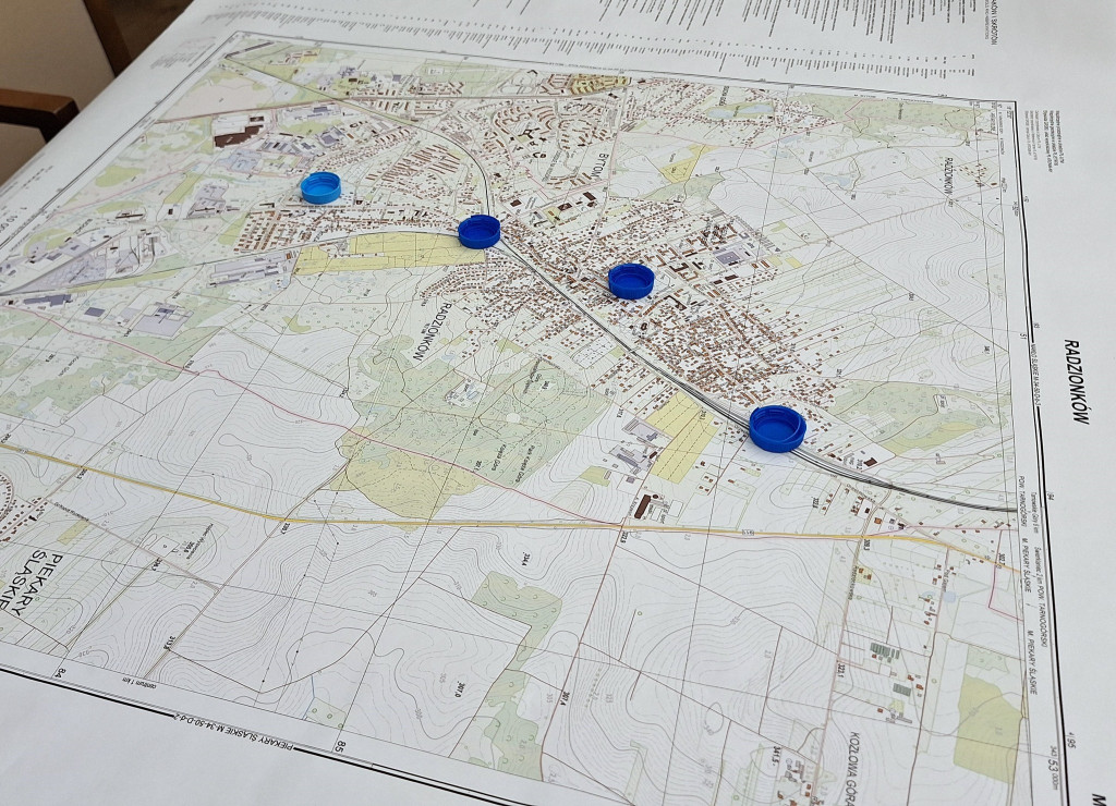 Burmistrz ogłosił alarm, patrole ruszyły w teren