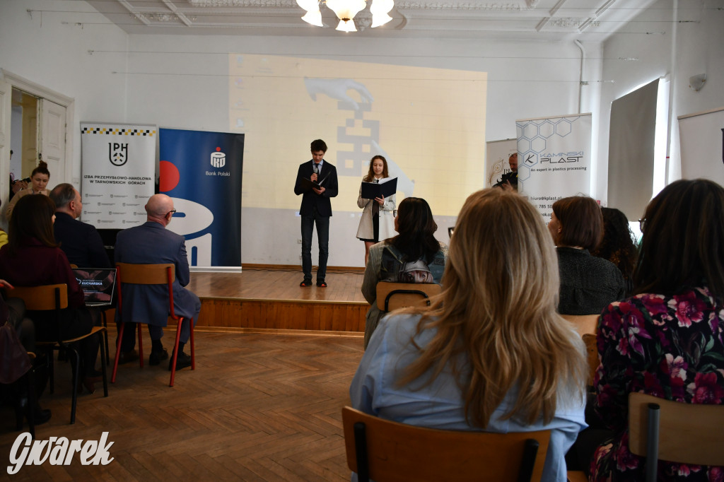 Kobieca twarz biznesu. Działo się w Plastyku