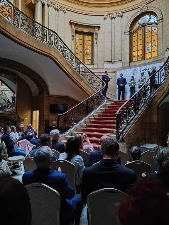 Młodzi sportowcy nagrodzeni! Uroczystość w pałacu