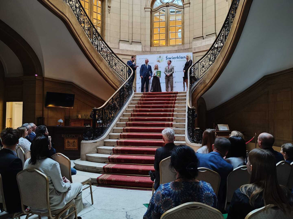 Młodzi sportowcy nagrodzeni! Uroczystość w pałacu