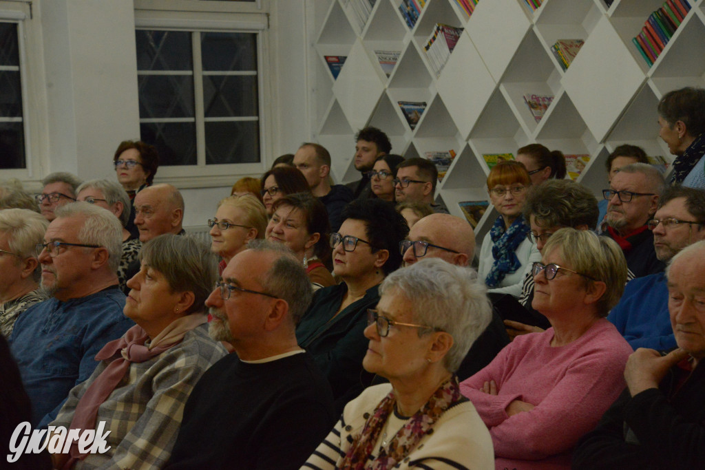 Z Tarnowskich Gór do Panamy. Fotograficzna opowieść