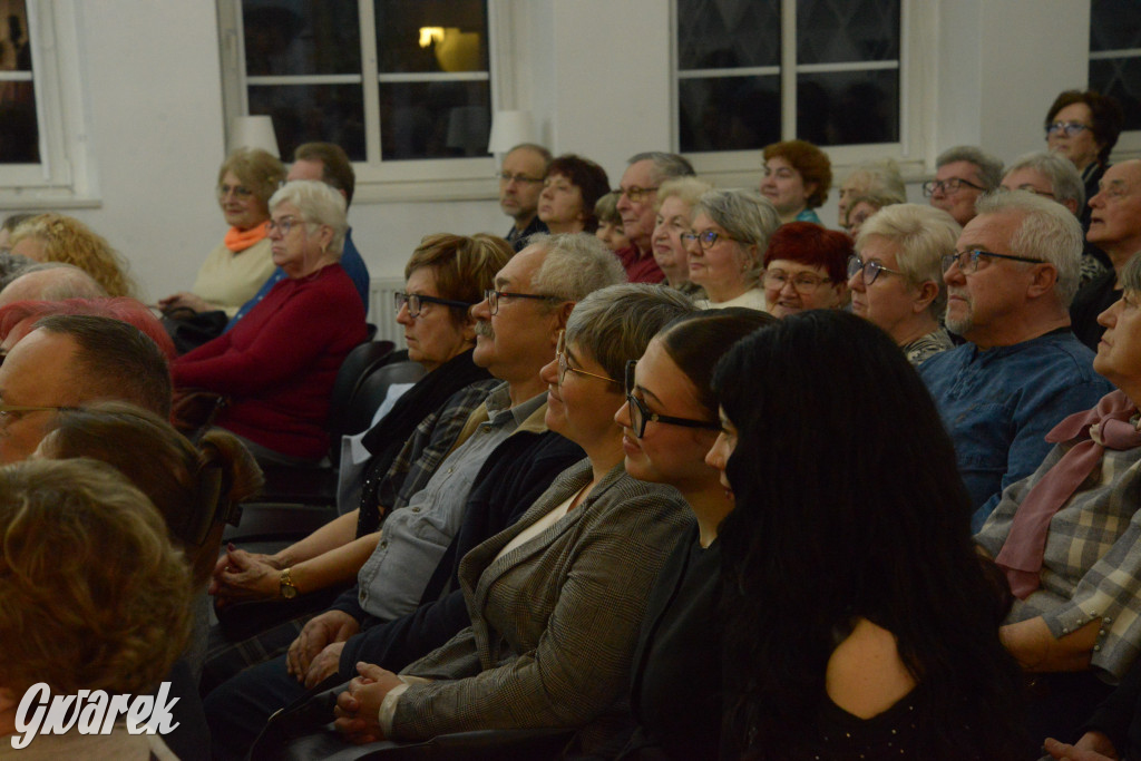 Z Tarnowskich Gór do Panamy. Fotograficzna opowieść