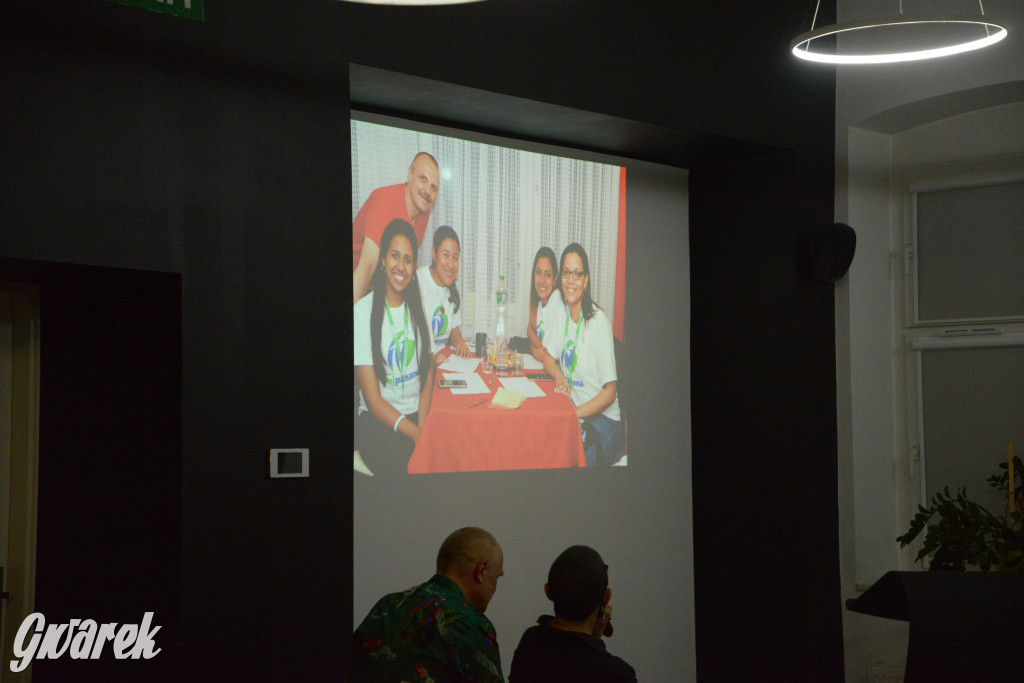 Z Tarnowskich Gór do Panamy. Fotograficzna opowieść
