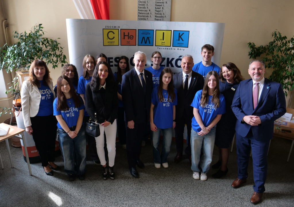 Tarnowskie Góry. Trwają targi edukacyjne w Chemiku