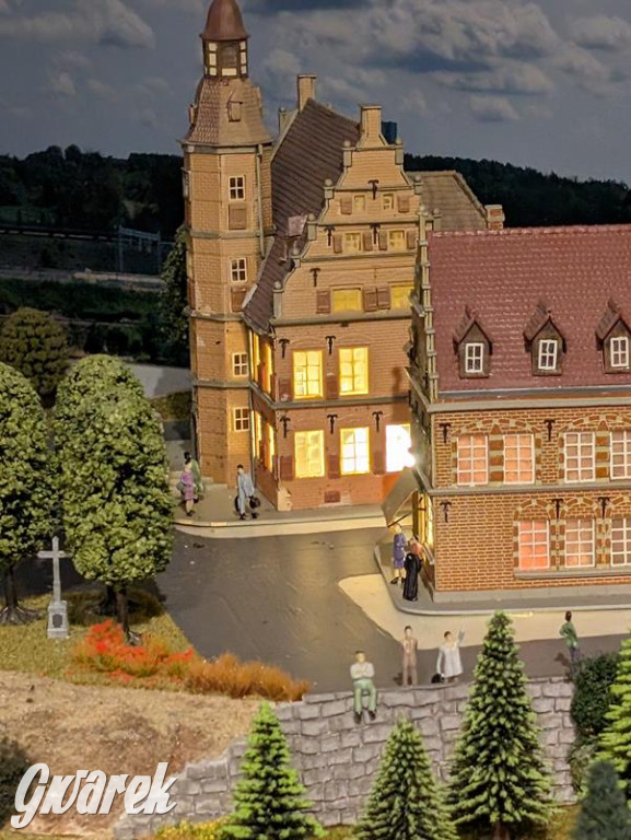 Miniaturowe kolejki na Dworcu Kultury. Zobaczcie zdjęcia