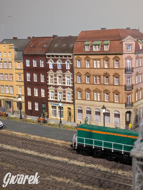 Miniaturowe kolejki na Dworcu Kultury. Zobaczcie zdjęcia