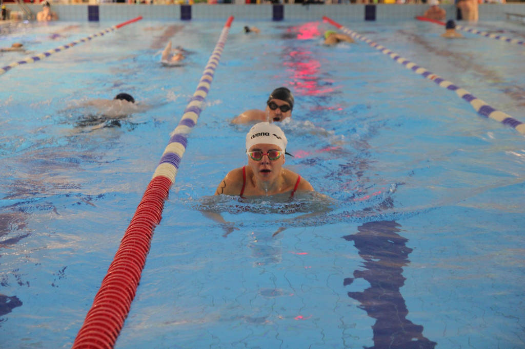 Płynęli przez całą noc! Otyliada za nami