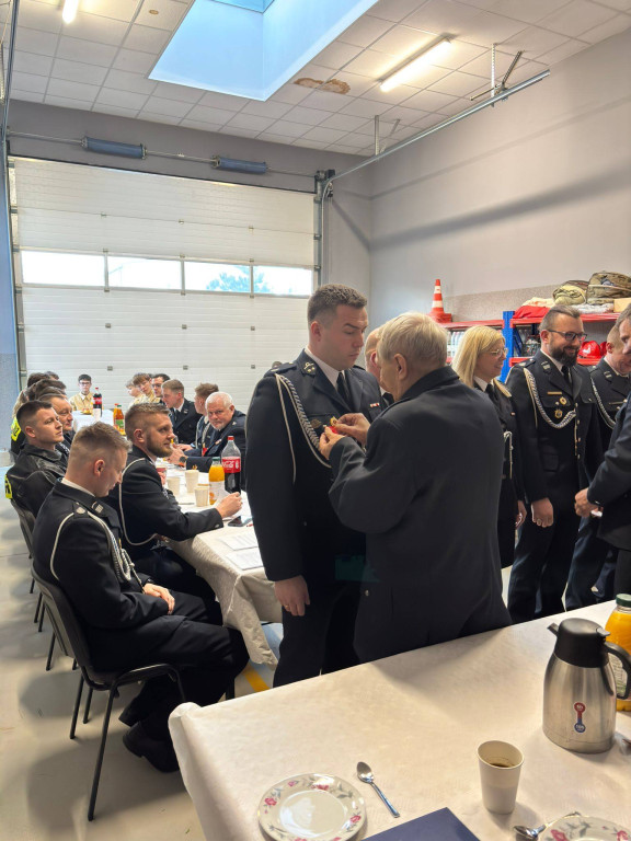 Wybór władz, odznaczenia i tytuł dla naczelnika