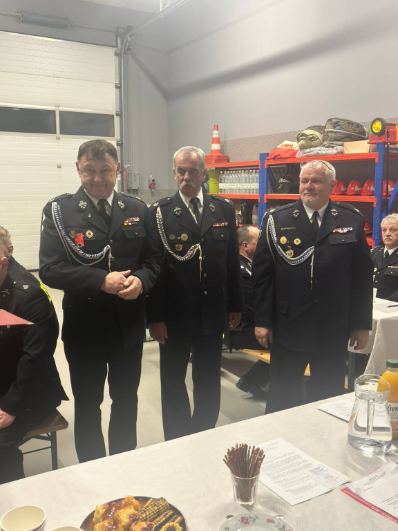 Wybór władz, odznaczenia i tytuł dla naczelnika