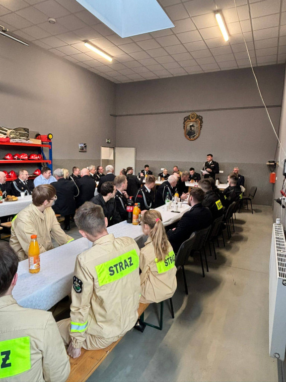 Wybór władz, odznaczenia i tytuł dla naczelnika