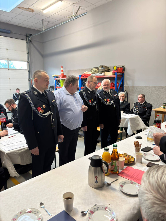 Wybór władz, odznaczenia i tytuł dla naczelnika