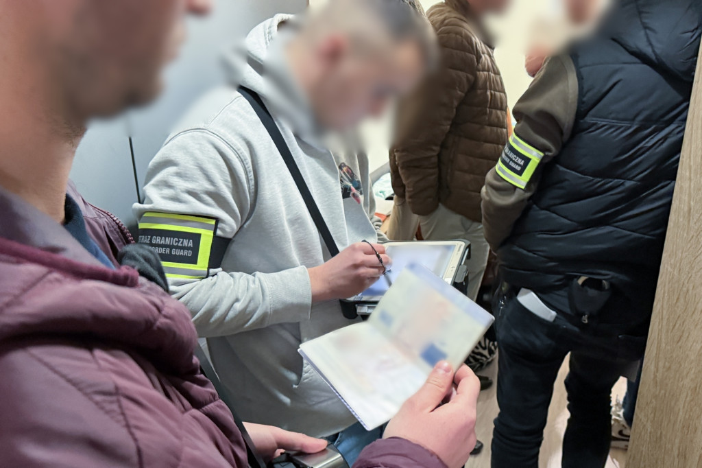 Dwa lata śledztwa i finał: rozbita siatka handlu ludźmi