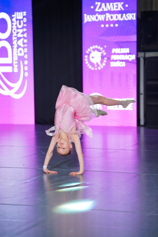 Pierwsze miejsca na mistrzostwach Polski w tańcu