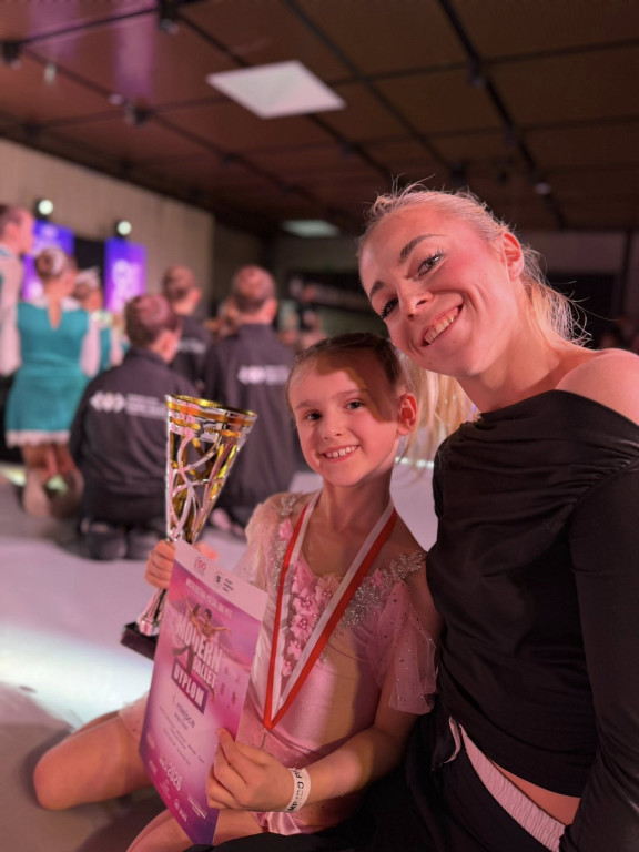 Pierwsze miejsca na mistrzostwach Polski w tańcu