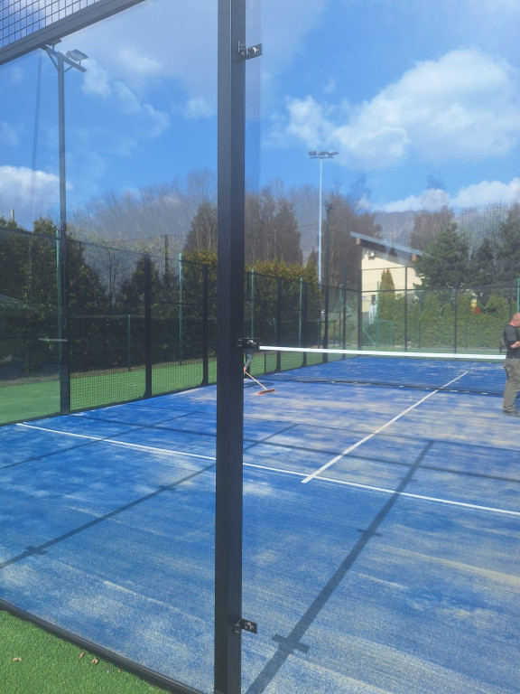 Księża Góra. Boiska i nowy kort otwarte