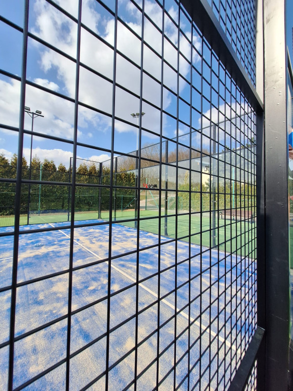 Księża Góra. Boiska i nowy kort otwarte