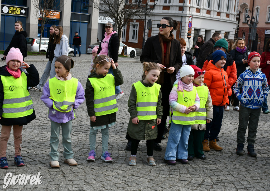 Tarnowskie Góry. Powitanie wiosny na rynku