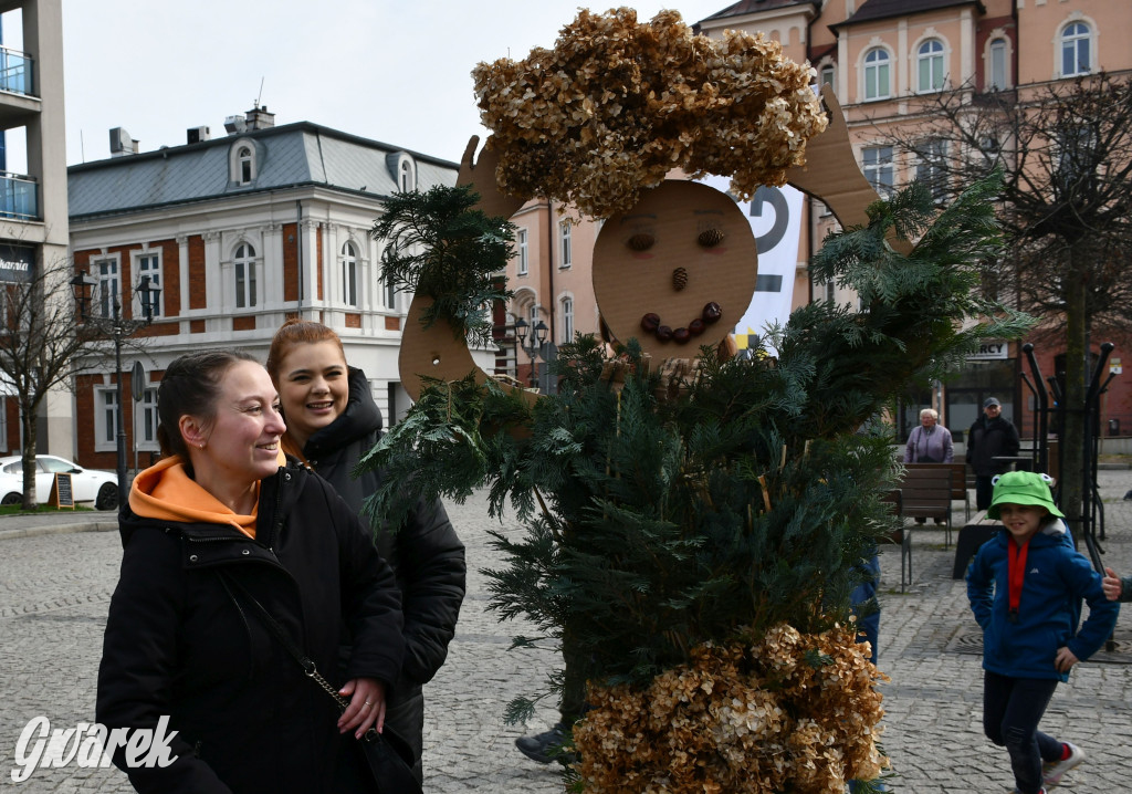 Tarnowskie Góry. Powitanie wiosny na rynku